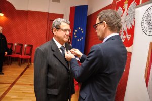 Uroczystość wręczenia Krzyży Wolności i Solidarności, Poznań 19 grudnia 2016. Na zdj. Edwin Klessa